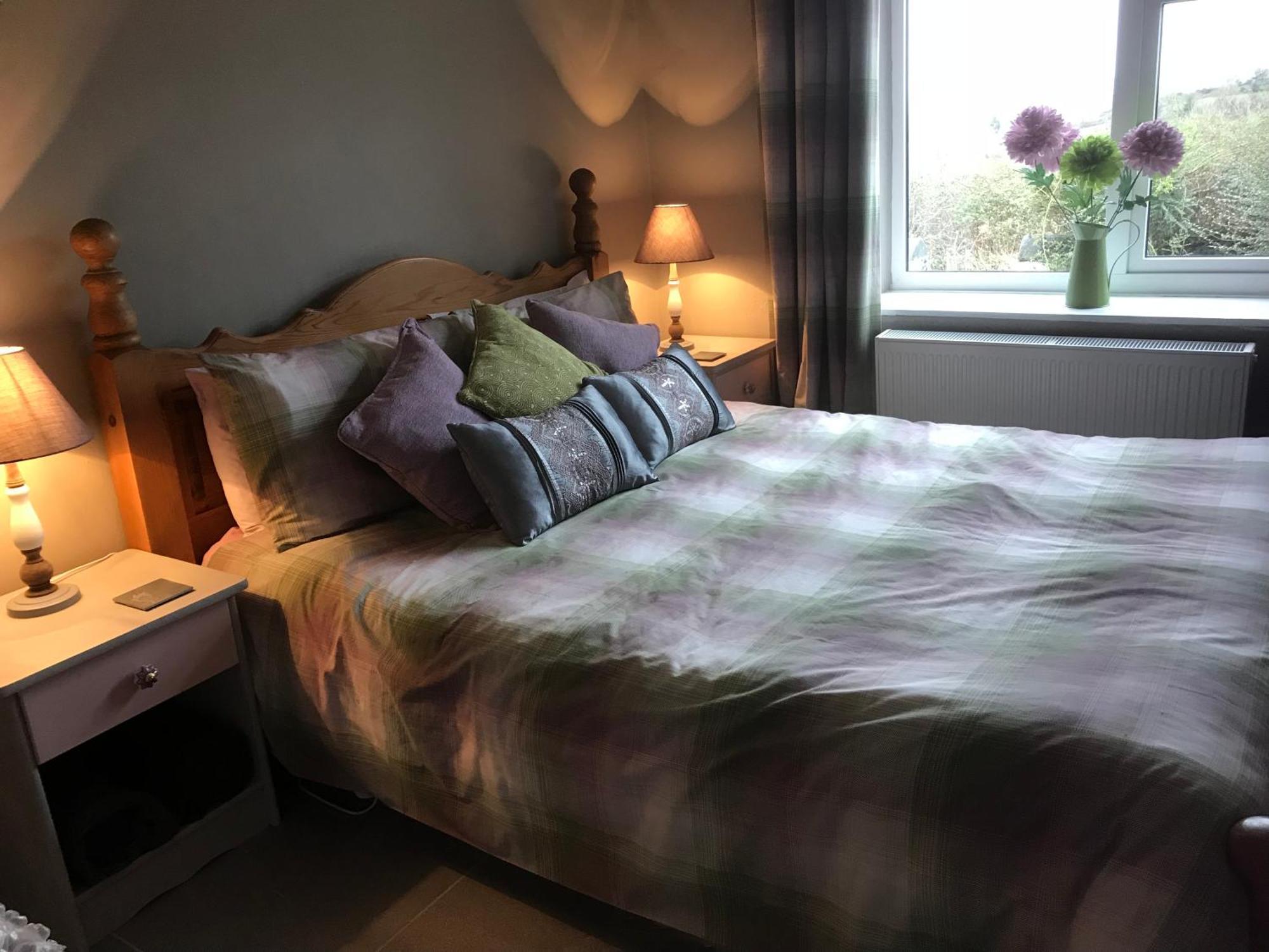 The Cottage @ Burkedale House Corofin  エクステリア 写真